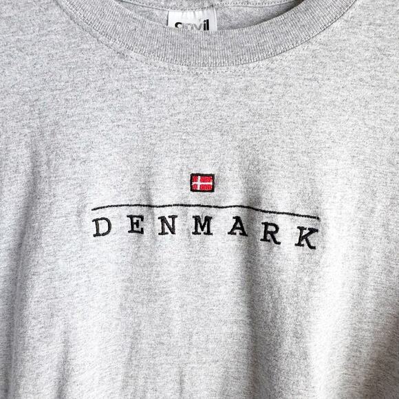 Anvil Heather Gray Denmark Embroidered Logo Men’s T-Shirt Travel Size XL Europe - Picture 2 of 4